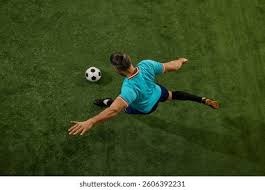 勇夺金靴，法比奥赛后社媒：感谢队友以及每位愿意相信我的人